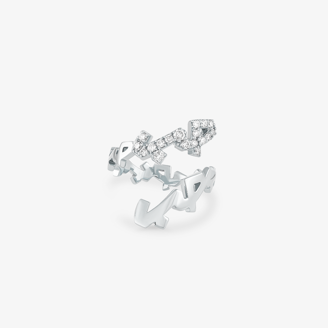 HOBB — 18K Gold & Diamond "Love" Ring