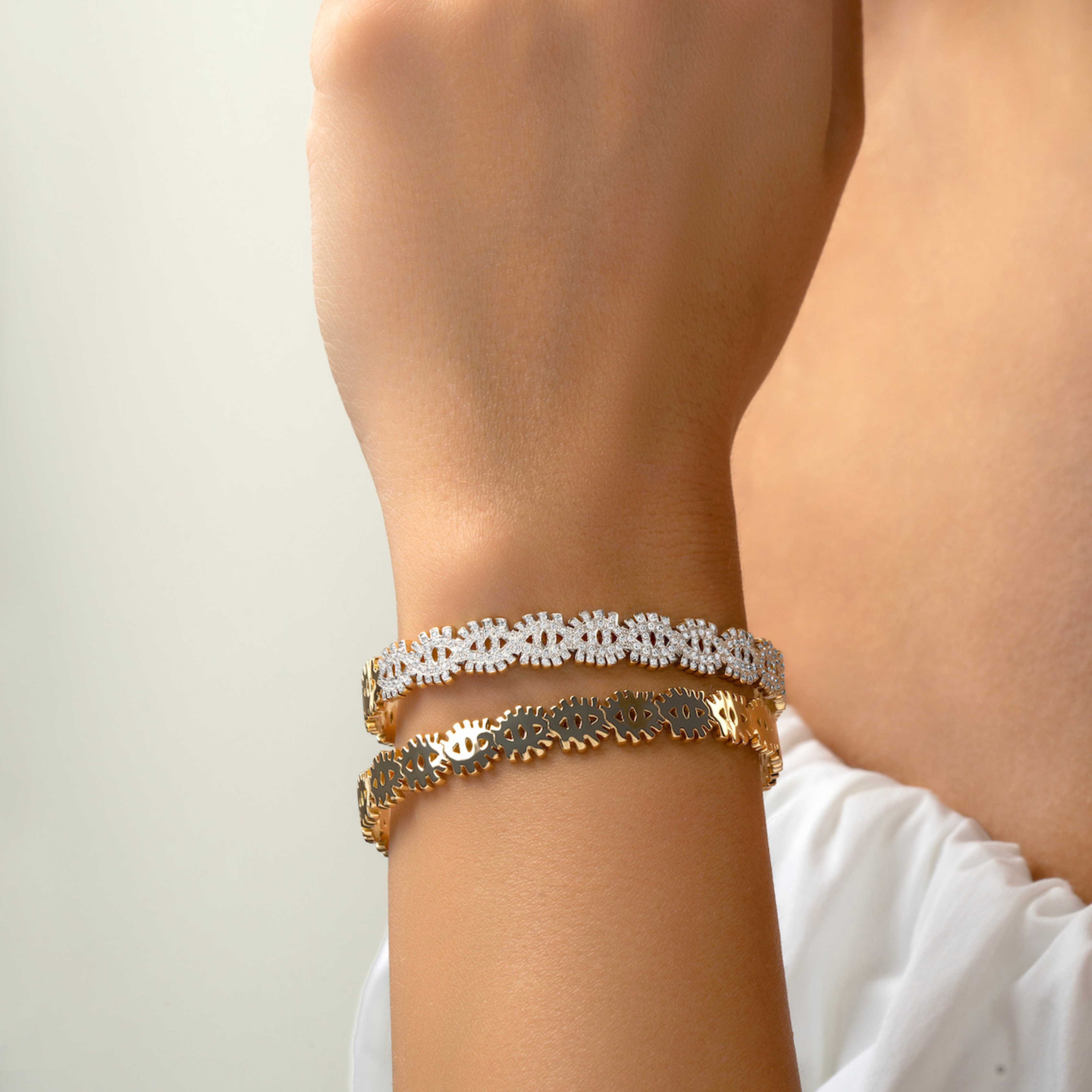 YA EIN - 18K Gold Evil Eye Cuff